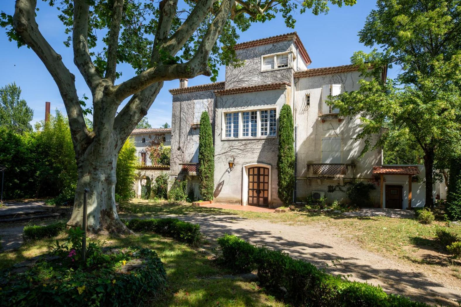 Eden De Roques Bed & Breakfast กัสทร์ ภายนอก รูปภาพ